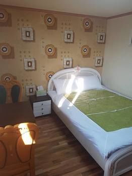 Green and Blue Hotel 2*