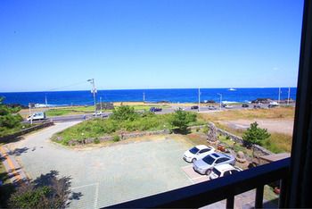 Hae Hotel Jeju 2*