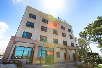 Hae Hotel Jeju 2*