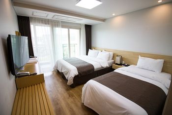 Hotel Lavender Jeju 2*