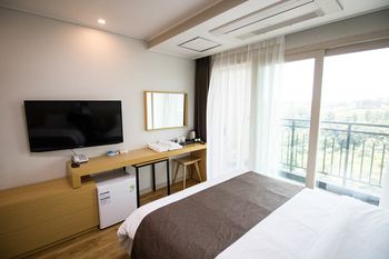 Hotel Lavender Jeju 2*