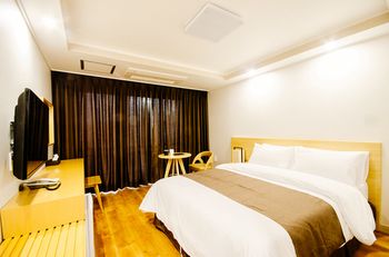Hotel Lavender Jeju 2*
