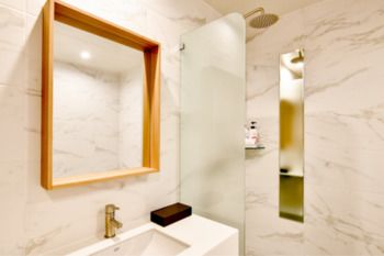 BLANC Business Hotel 2*