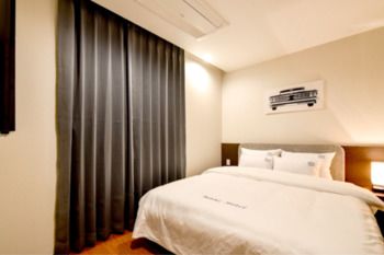 BLANC Business Hotel 2*