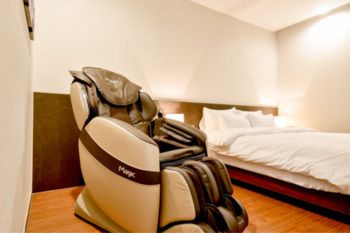 BLANC Business Hotel 2*