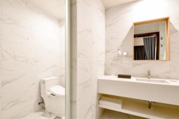 BLANC Business Hotel 2*