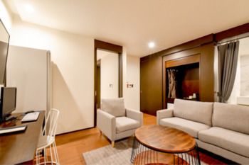 BLANC Business Hotel 2*