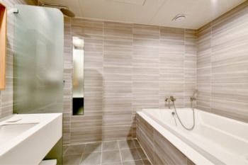 BLANC Business Hotel 2*