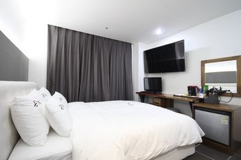 Hotel Don 2*