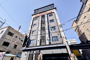 French Code Hotel 2*
