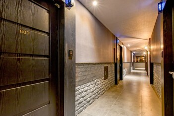 French Code Hotel 2*
