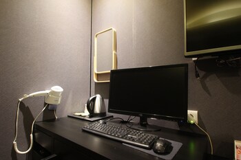 French Code Hotel 2*
