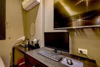French Code Hotel 2*