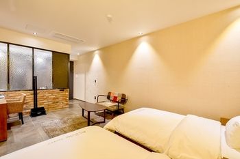 Masan Almond Hotel 3*