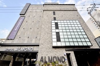 Masan Almond Hotel 3*