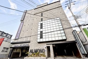 Masan Almond Hotel 3*