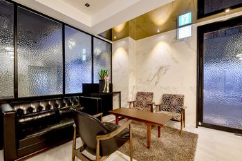 Masan Almond Hotel 3*