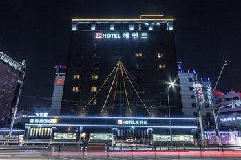 Suwon Saint Hotel 3*