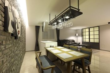 Suwon Saint Hotel 3*