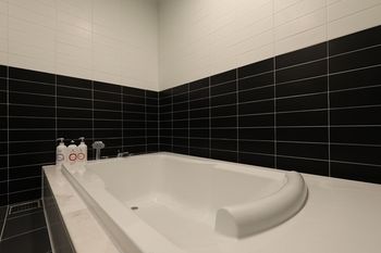 Suwon Saint Hotel 3*