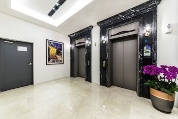 Suwon Saint Hotel 3*