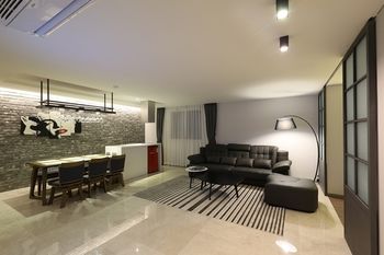 Suwon Saint Hotel 3*