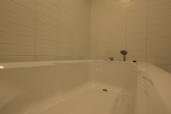 Suwon Saint Hotel 3*