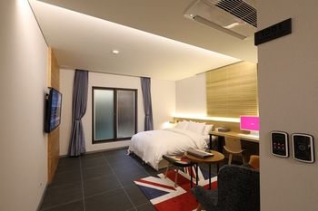Suwon Saint Hotel 3*