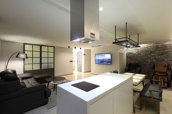 Suwon Saint Hotel 3*
