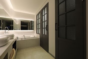 Suwon Saint Hotel 3*