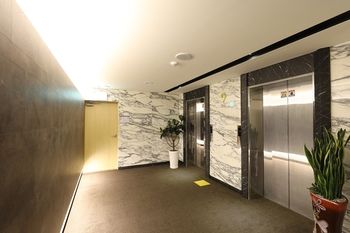 Suwon Saint Hotel 3*