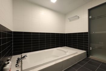 Suwon Saint Hotel 3*