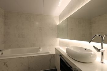 Suwon Saint Hotel 3*