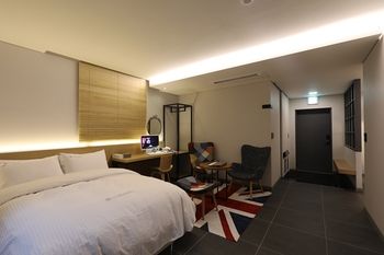 Suwon Saint Hotel 3*