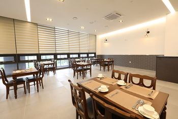 Rest Hotel 3*