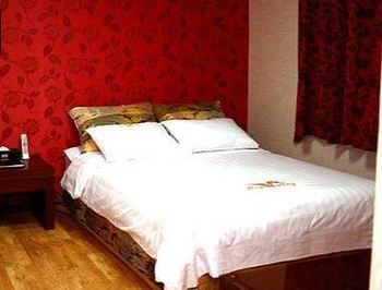 High Valley Hotel 2*