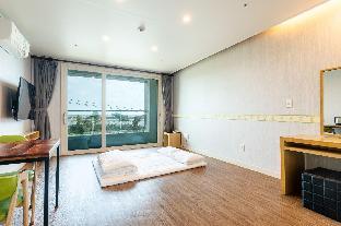 JnB Hotel 3*