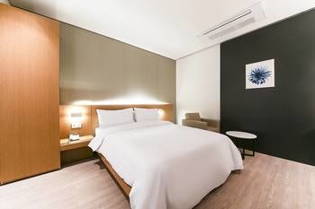 Golden River Hotel 2*