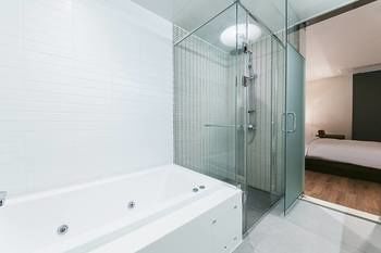Golden River Hotel 2*