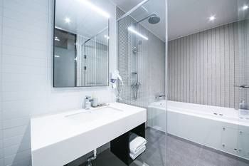 Golden River Hotel 2*