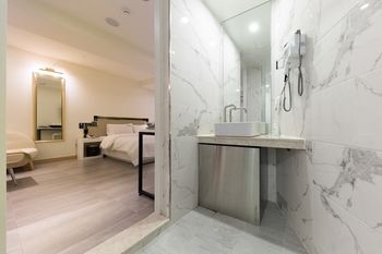 Anyang Boutique Hotel AMA 2*