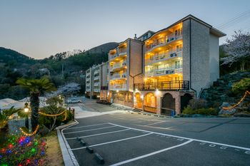 Homefourest Resort Geoje 3*