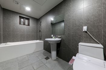 Hotel GonggamGonggan Busan station 3*