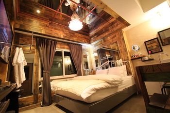 Hotel February Suseong 3*