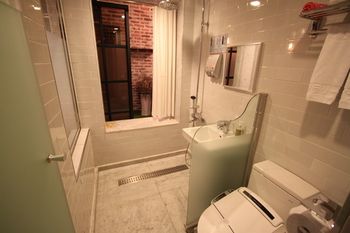 Hotel February Suseong 3*