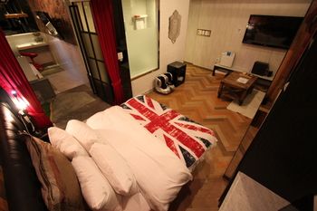 Hotel February Suseong 3*