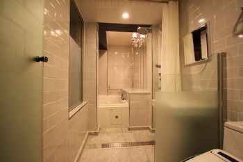 Hotel February Suseong 3*