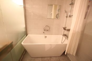 Hotel February Suseong 3*