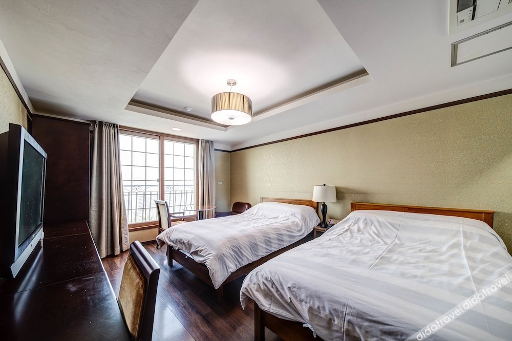 Geoje Oasis Hotel 3*