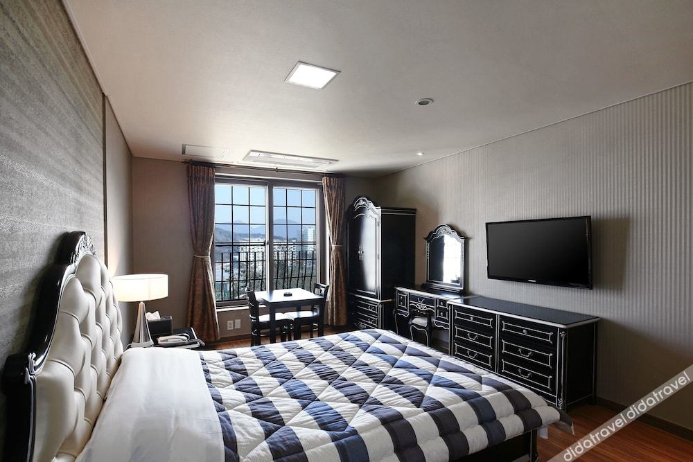 Geoje Oasis Hotel 3*